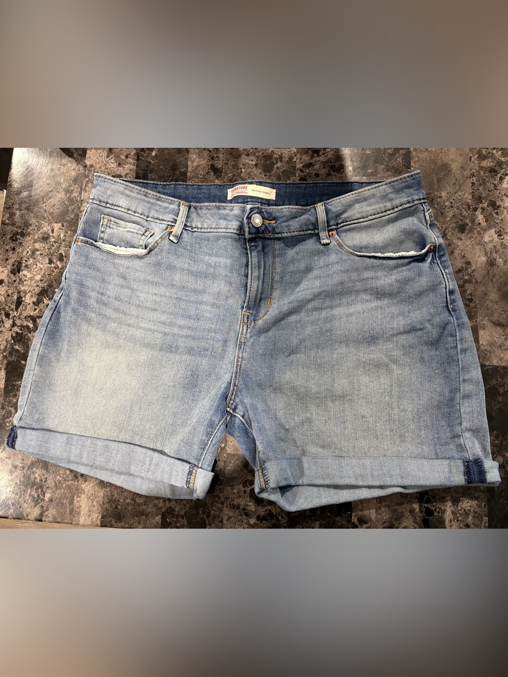 Signature by Levi Strauss Light Blue Denim Relaxed Fit Men's Shorts